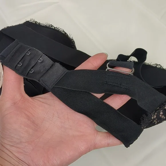 Victoria's Secret Very Sexy Push-Up Eyelash Black Bra Sz 34D - Picture 8 of 11